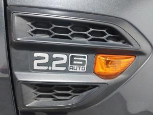 Ford Everest 2.2TDCi XLS - Image 24