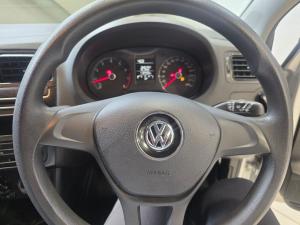 Volkswagen Polo Vivo hatch 1.4 Trendline - Image 13