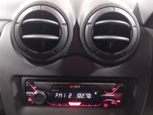 Nissan NP200 1.6i safety pack (aircon) - Image 13