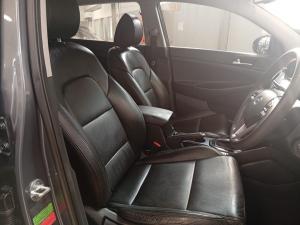 Hyundai Tucson 2.0 Premium auto - Image 21