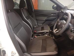 Nissan Magnite 1.0 Visia auto - Image 20