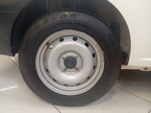 Nissan NP200 1.6i - Image 16