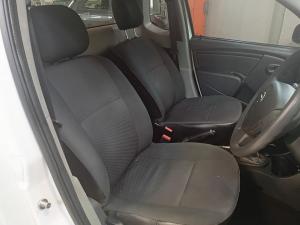 Nissan NP200 1.6i - Image 21