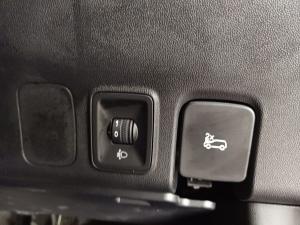 MG HS 2.0T Luxury - Image 28