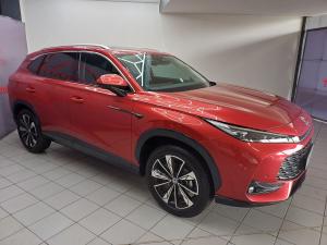 MG HS 2.0T Luxury - Image 3