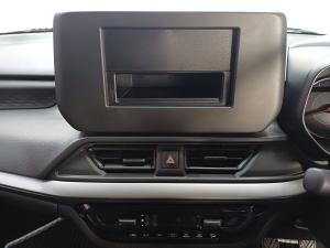 Suzuki Swift 1.2 GL - Image 17