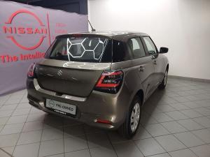 Suzuki Swift 1.2 GL - Image 8