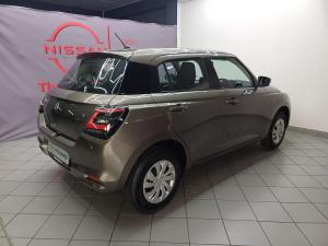 Suzuki Swift 1.2 GL - Image 9