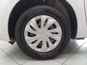 Suzuki Swift 1.2 GL - Image 13