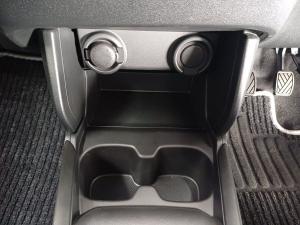 Suzuki Swift 1.2 GL - Image 41