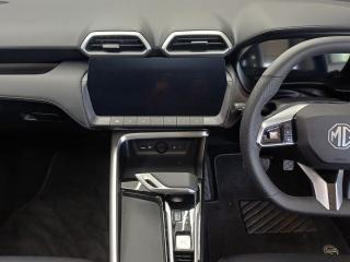 MG ZS Pro 1.5T Luxury