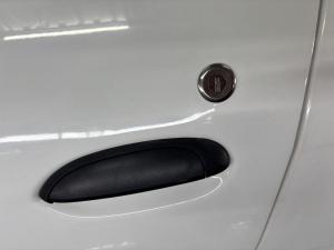 Nissan NP200 1.6i safety pack (aircon) - Image 25