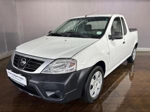 Nissan NP200 1.6i safety pack (aircon) - Image 2