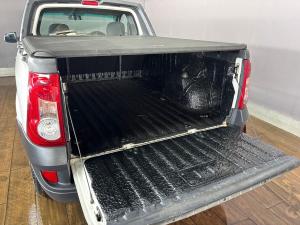 Nissan NP200 1.6i safety pack (aircon) - Image 8