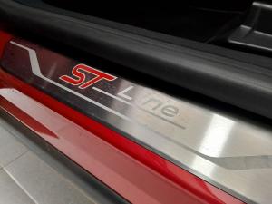 Ford Puma 1.0T ST-Line Vignale - Image 12