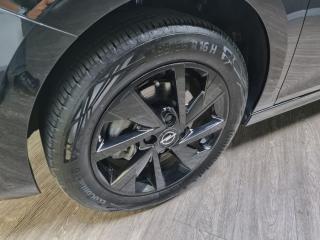 Opel Corsa 1.2T Edition