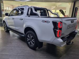 Isuzu D-Max 3.0TD double cab LSE 4x4 - Image 4
