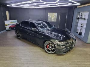 Alfa Romeo Giulia 2.0T Veloce - Image 1