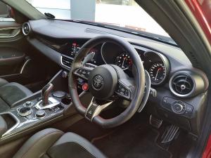 Alfa Romeo Giulia Quadrifoglio - Image 17