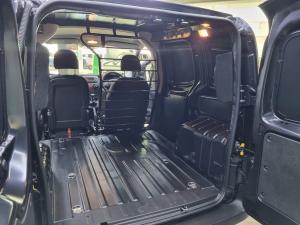 Fiat Fiorino 1.4 panel van - Image 19