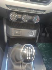 Renault Kiger 1.0 Techno manual - Image 11