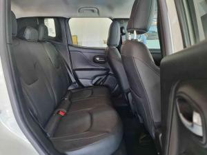 Jeep Renegade 1.4T Limited - Image 25