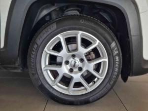 Jeep Renegade 1.4T Limited - Image 29