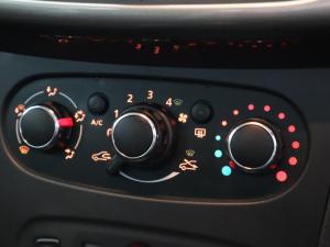 Renault Sandero 66kW turbo - Image 14