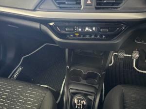 Suzuki Swift 1.2 GL - Image 14