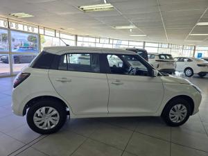 Suzuki Swift 1.2 GL - Image 8