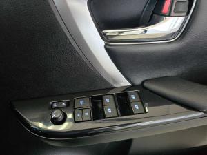 Toyota Fortuner 2.4GD-6 auto - Image 16