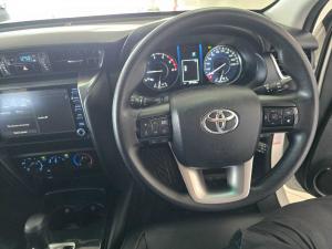 Toyota Fortuner 2.4GD-6 auto - Image 17
