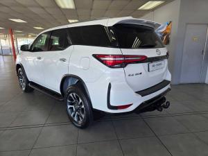 Toyota Fortuner 2.4GD-6 auto - Image 3