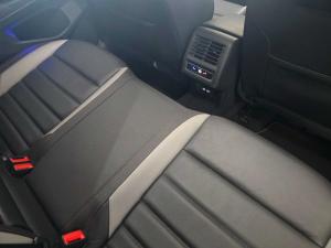 Volkswagen Golf GTI - Image 16