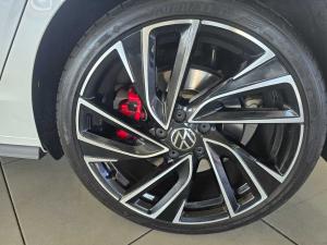 Volkswagen Golf GTI - Image 22