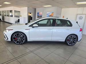 Volkswagen Golf GTI - Image 2