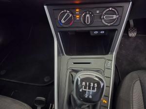 Volkswagen Polo hatch 1.0TSI Life manual - Image 20