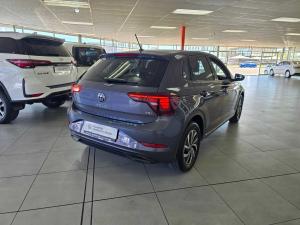 Volkswagen Polo hatch 1.0TSI Life manual - Image 3