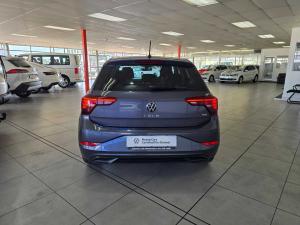 Volkswagen Polo hatch 1.0TSI Life manual - Image 4