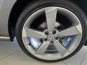 Volkswagen Polo Vivo hatch 1.4 Comfortline - Image 12