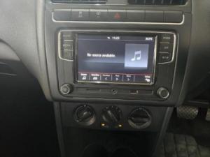 Volkswagen Polo Vivo hatch 1.6 Comfortline auto - Image 10