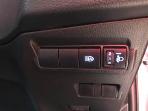 Toyota Corolla Cross 1.8 XR - Image 12