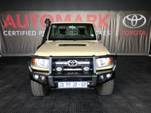 Toyota Land Cruiser 79 4.5D-4D LX V8 single cab - Image 2