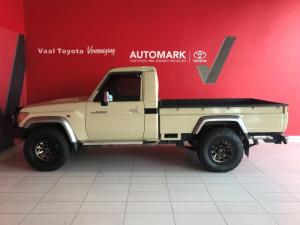 Toyota Land Cruiser 79 4.5D-4D LX V8 single cab - Image 4