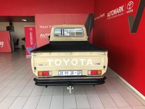 Toyota Land Cruiser 79 4.5D-4D LX V8 single cab - Image 6