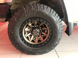 Toyota Land Cruiser 79 4.5D-4D LX V8 single cab - Image 9