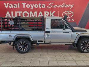Toyota Land Cruiser 79 4.5D-4D LX V8 single cab - Image 5