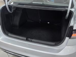 Volkswagen Polo sedan 1.0TSI Style - Image 22