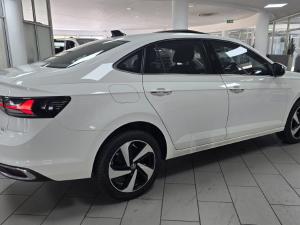 Volkswagen Polo sedan 1.0TSI Style - Image 23