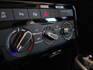 Volkswagen T-Cross 1.0TSI Life - Image 23